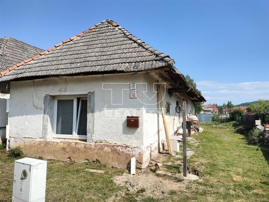 Predaj chalupy Uhrovec