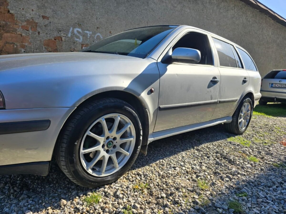 Škoda octavia