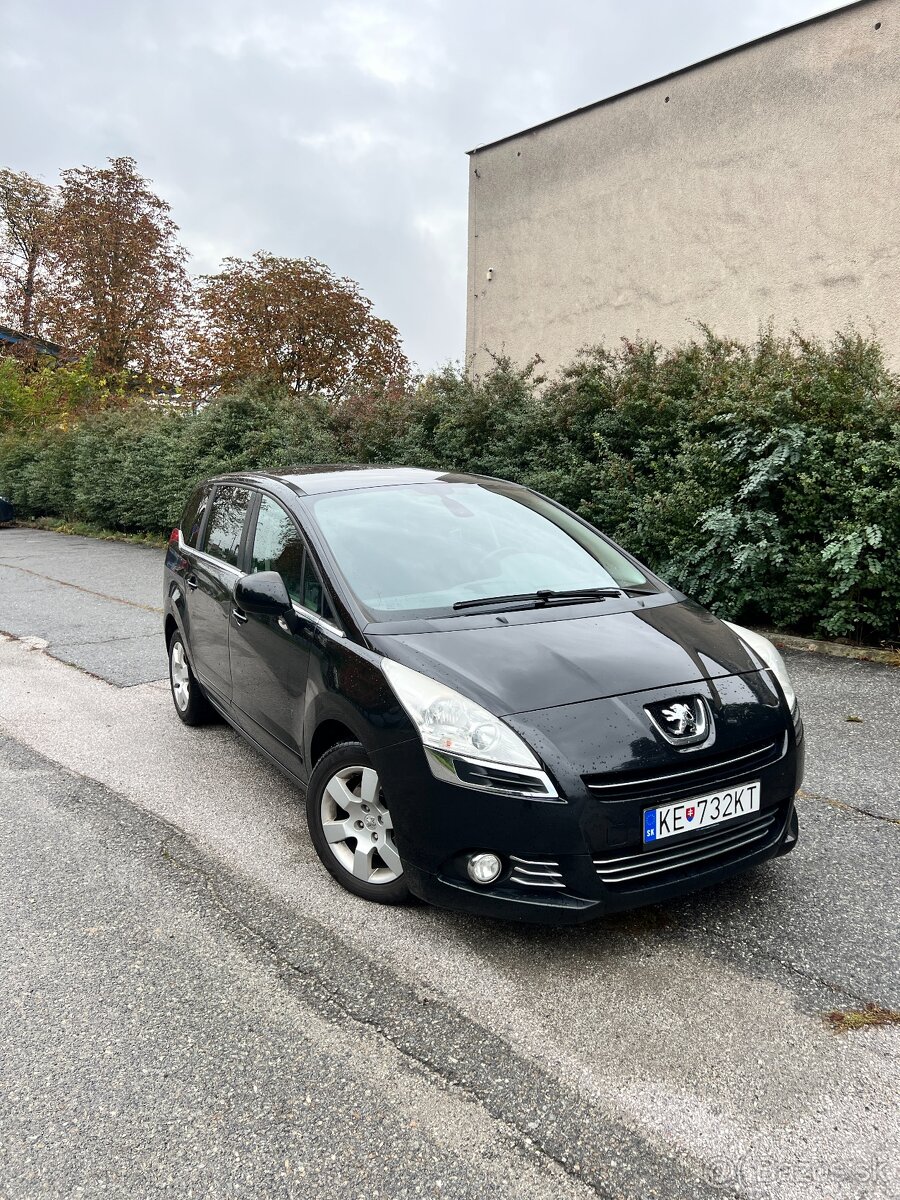 Peugeot 5008 2.0 HDi r.v. 2013 v zachovalom stave
