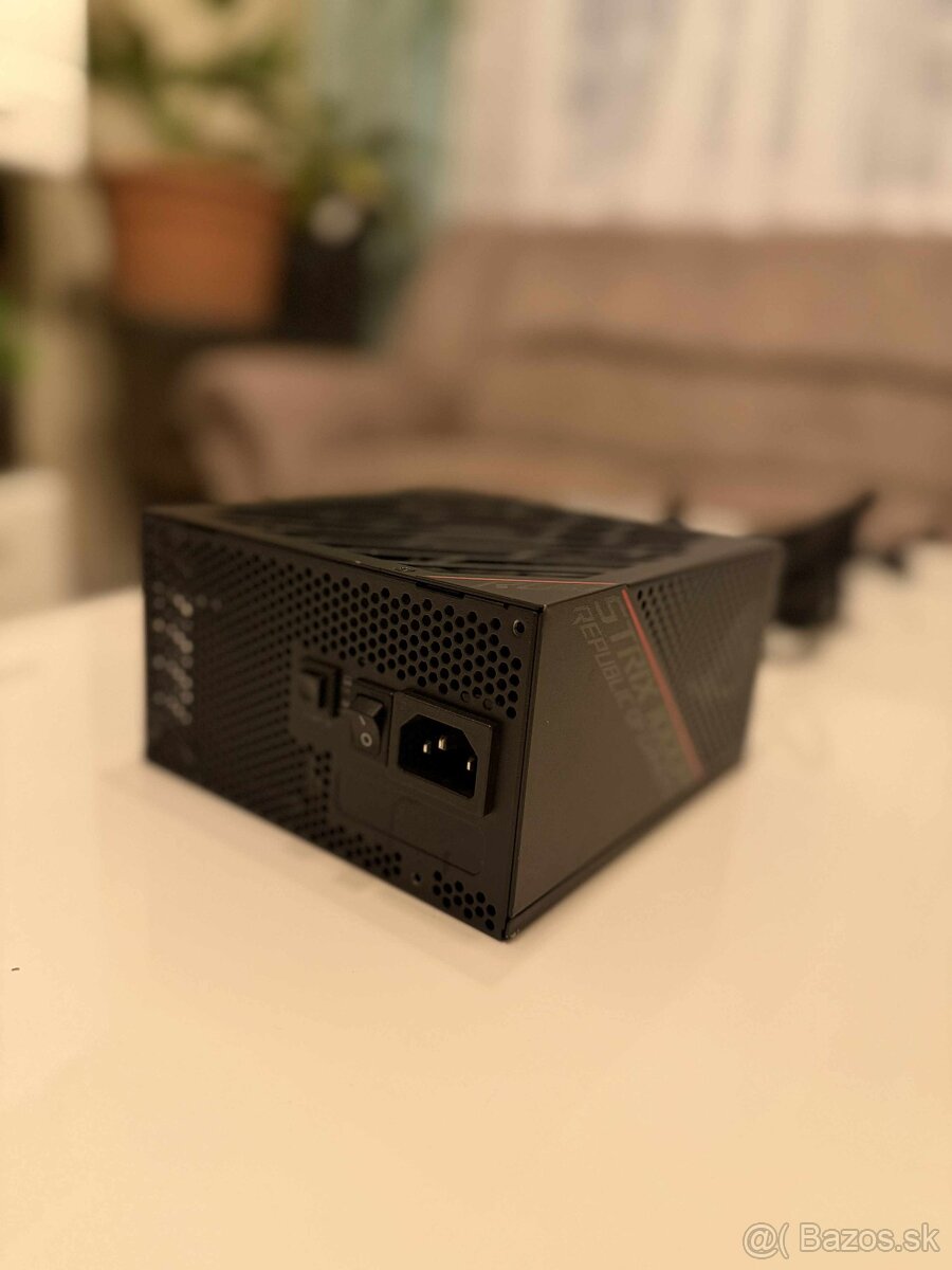 Zdroj - ROG Strix 1000W Gold