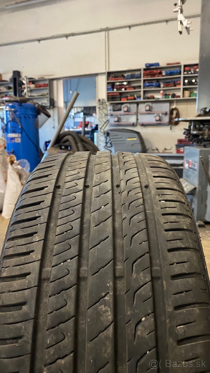 Barum Bravuris 5 205/40 R17 84W