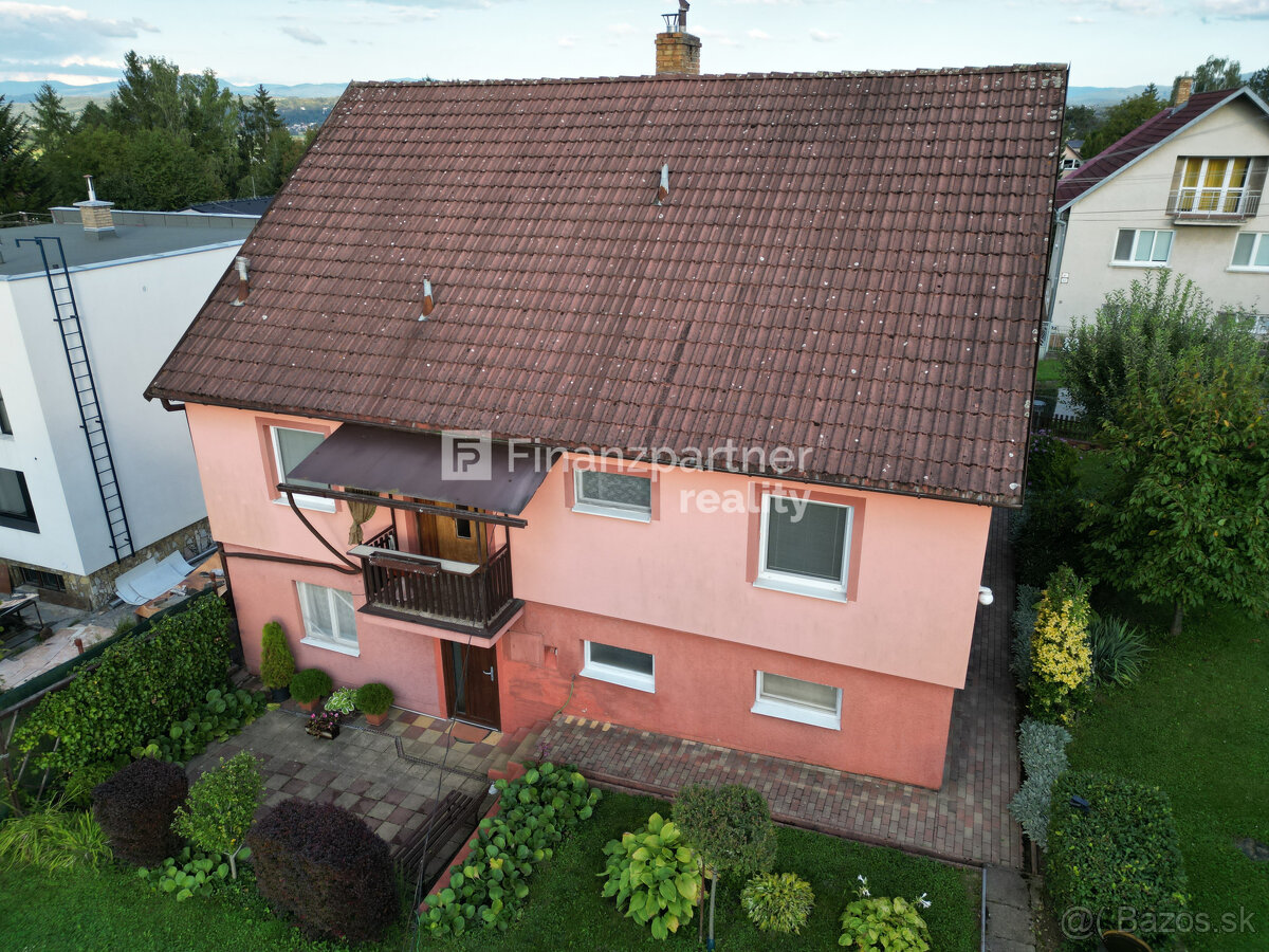 Znížená cena Poschodový rodinný dom v obci Kováčová