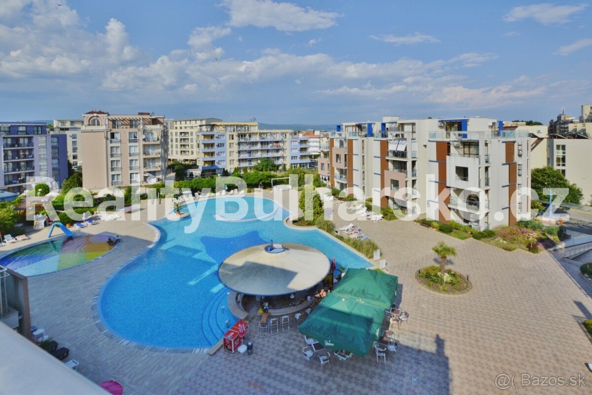 Velký rodinný apartmán 3+1 (144 m²) jen 400m od Cacao Beach
