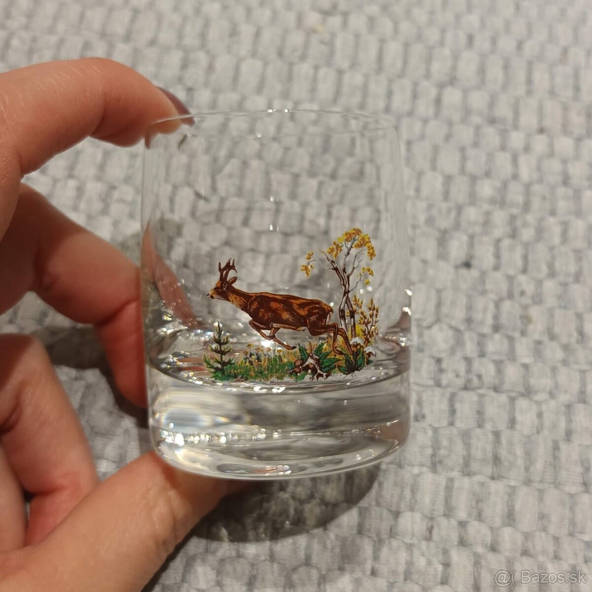 Štamperlík s poľovníckym motívom