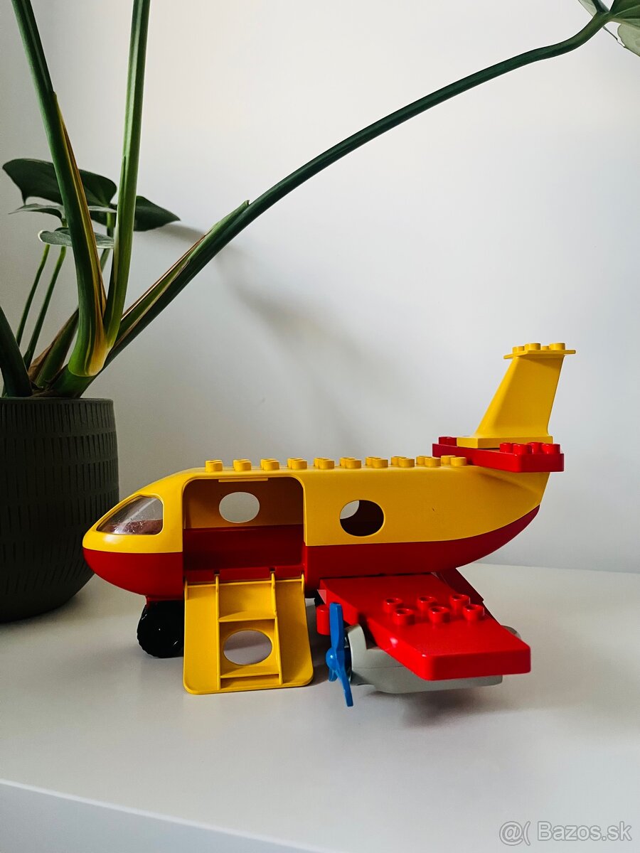 Lego Duplo vintage Jumbo plane