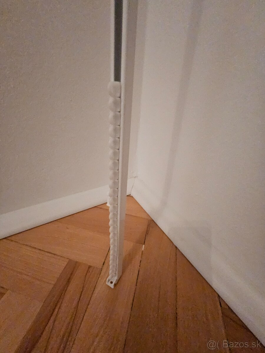 Kovová kolajnička na záves/zaclonu 190cm