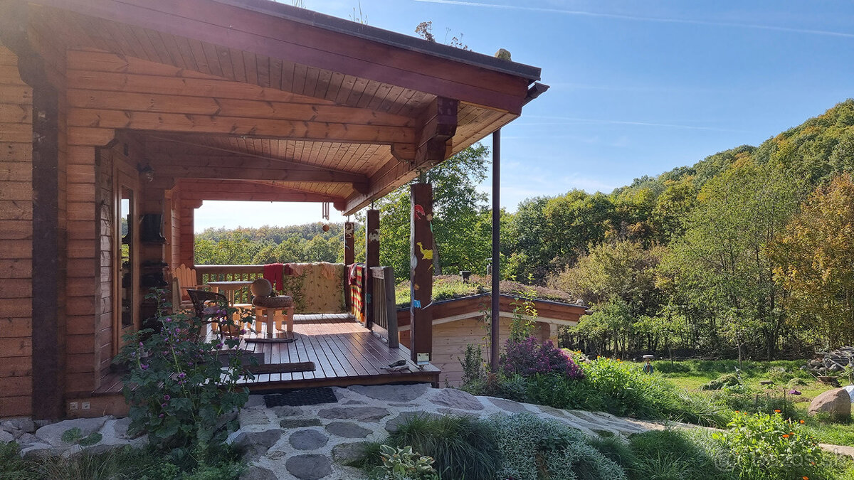 Fínsky zrub na samote Devičie, okres Krupina