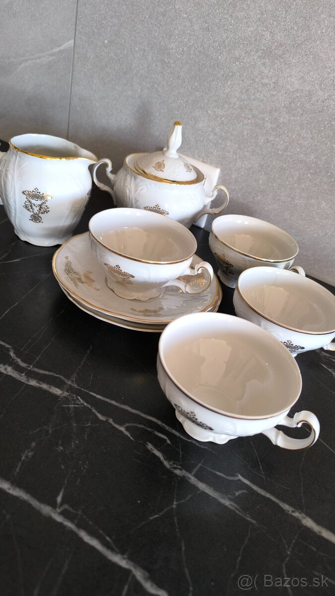 Porcelánový set