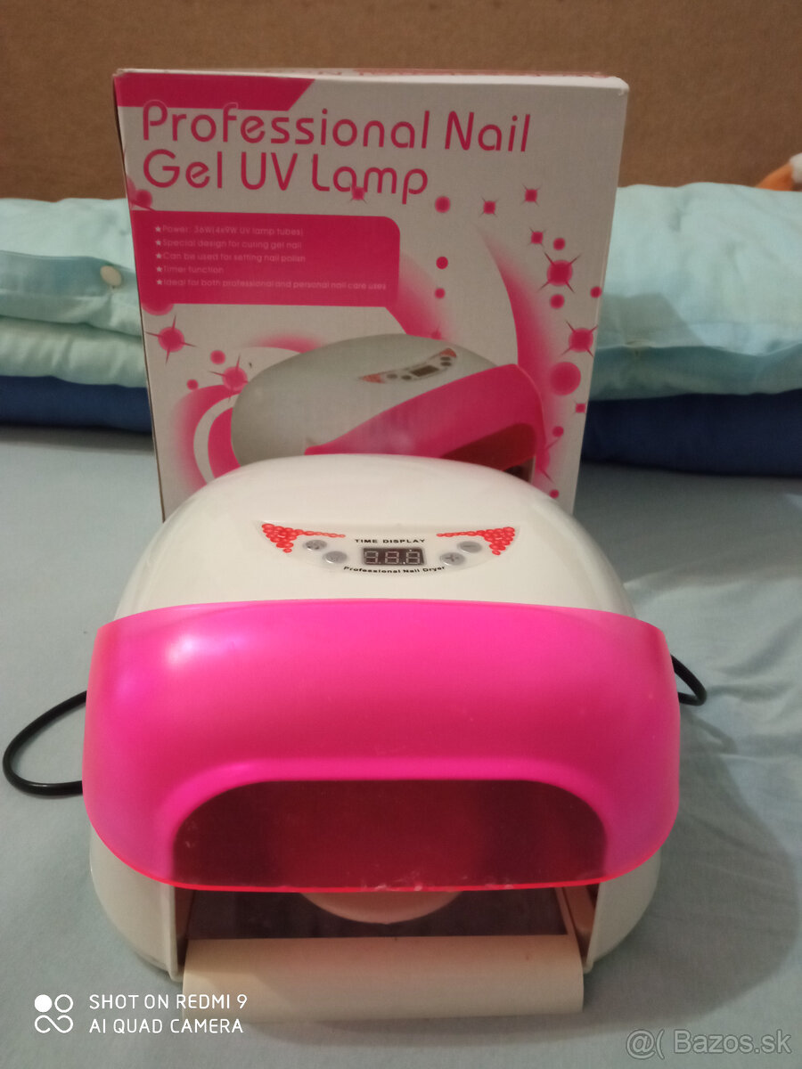 UV lampa na nechty