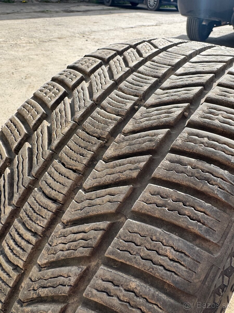 225/35r19 zimné continental