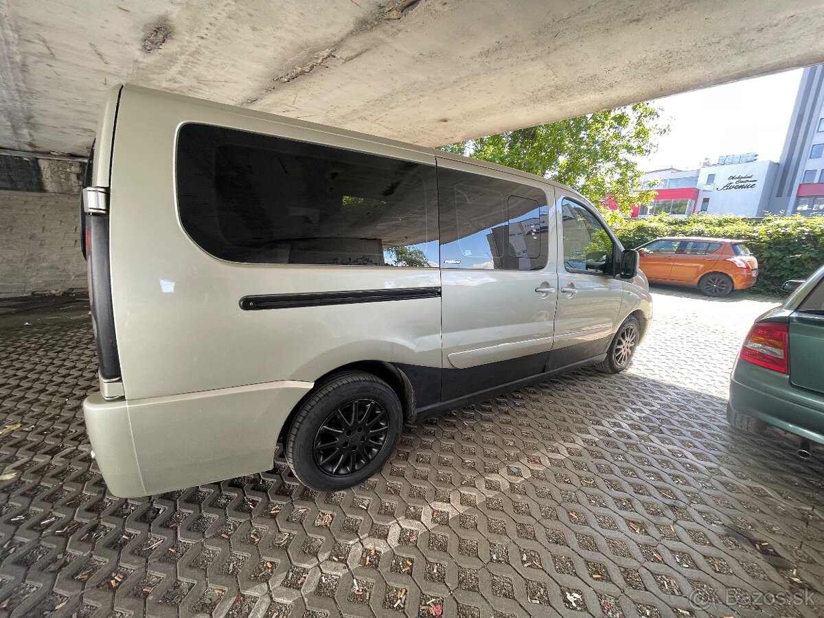 Scudo 2011 8 miestne