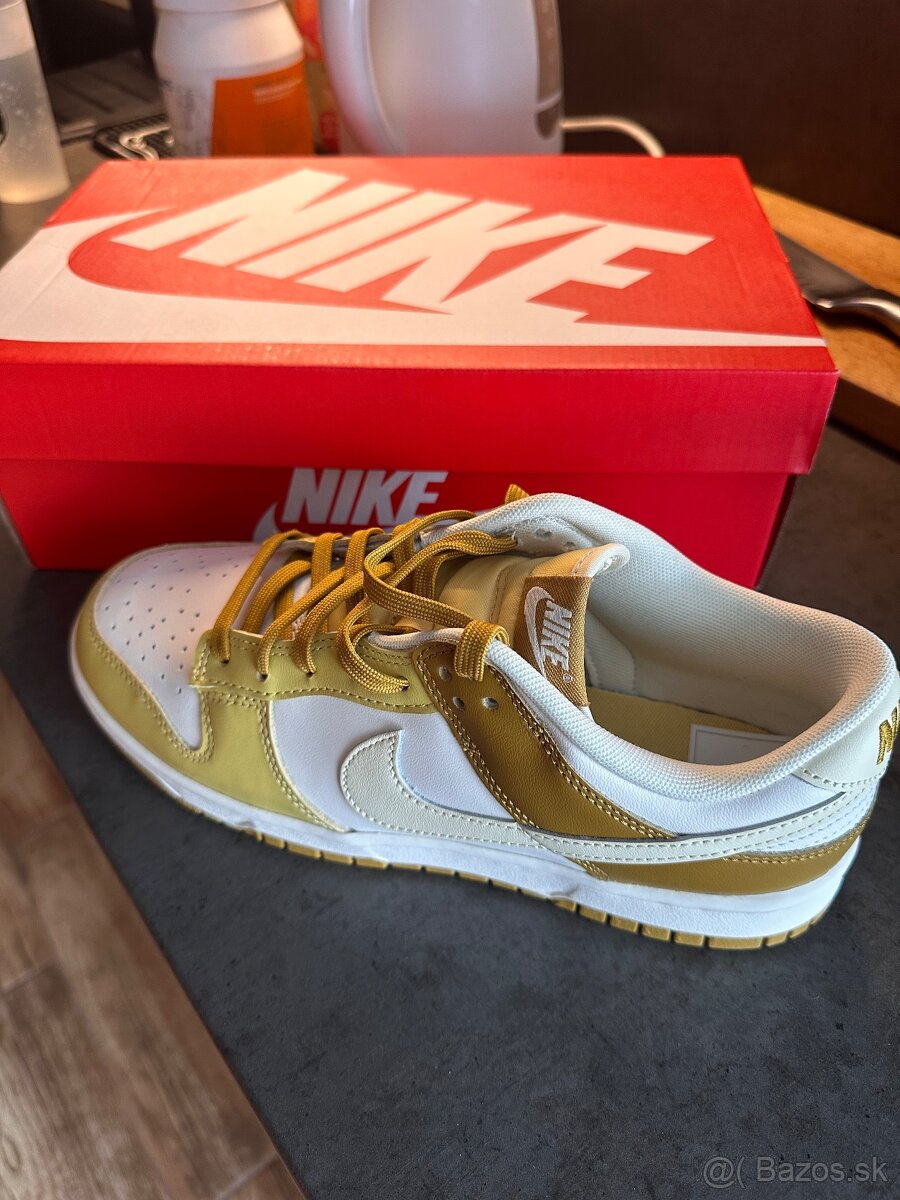 Tenisky Nike