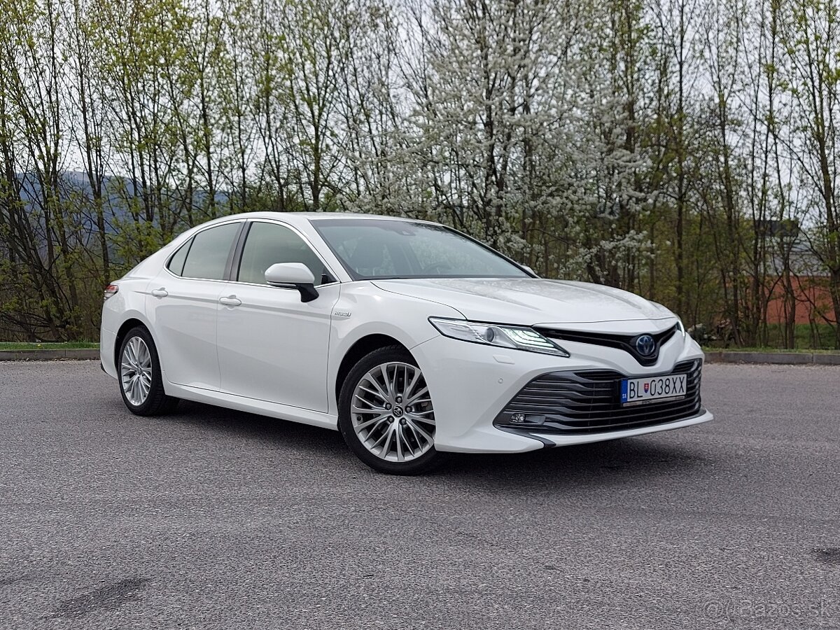 Toyota Camry 2.5 Benzin-Hybrid, Executive, 131 kW