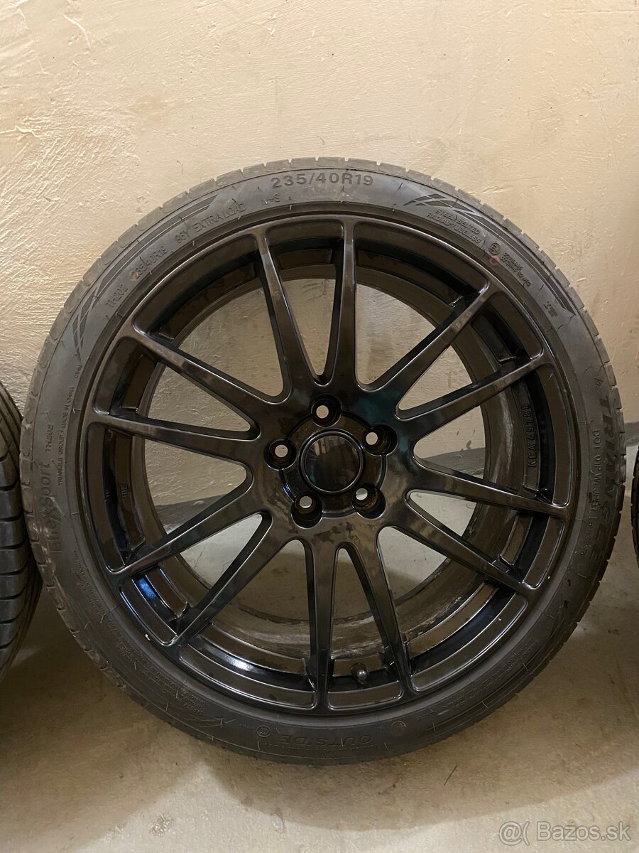 R19
