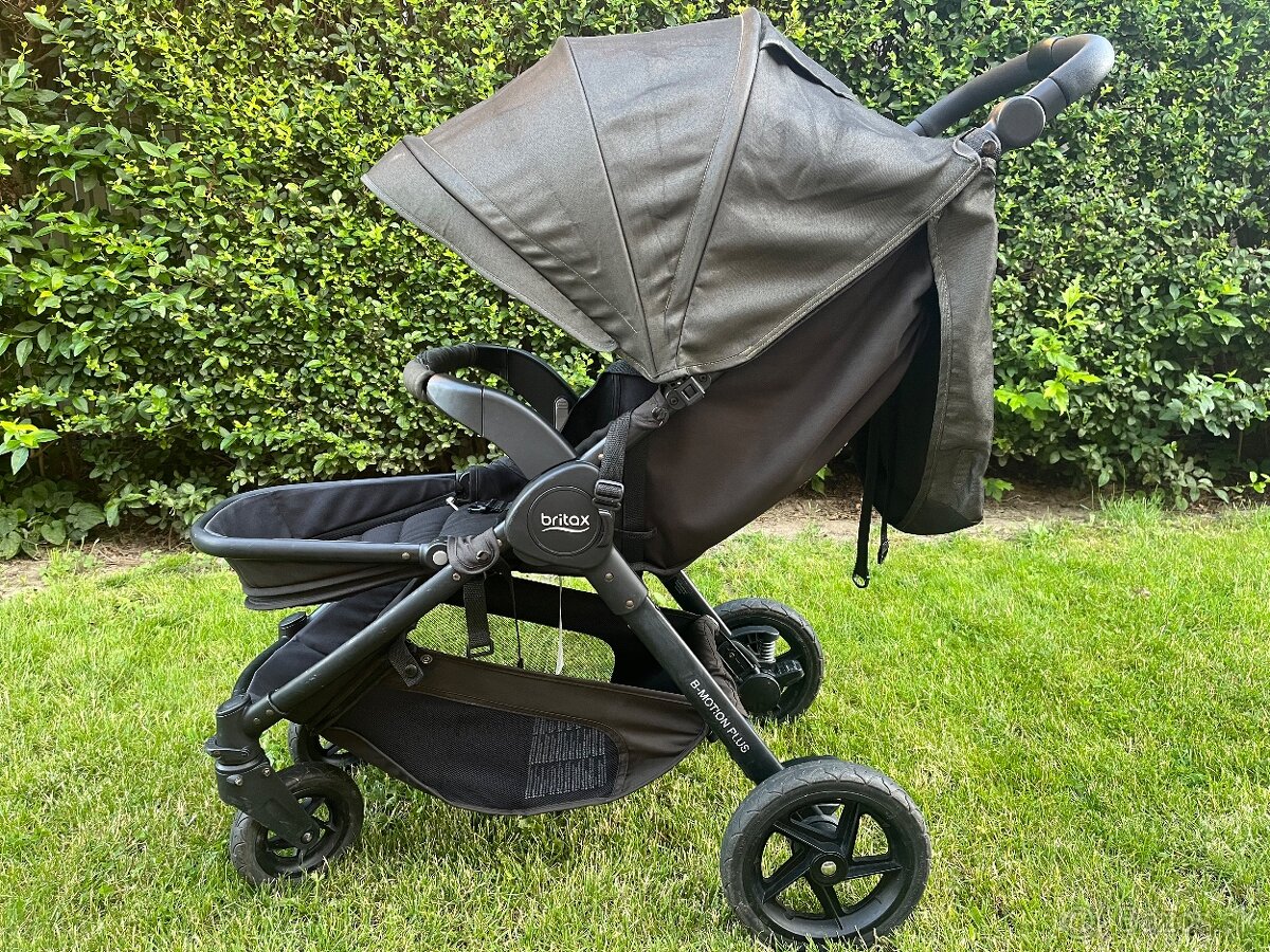 sportovy kocik britax b motion 4 plus