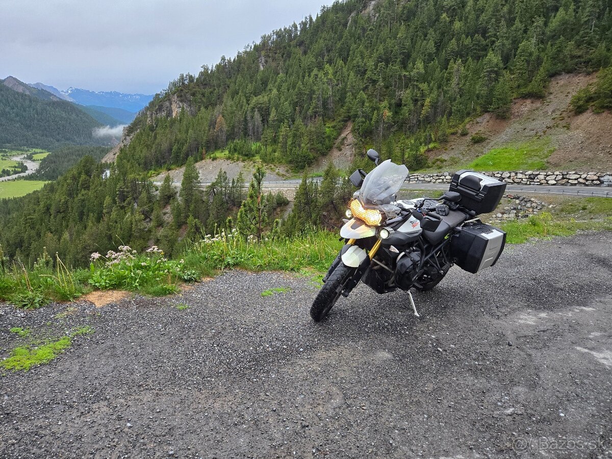 Triumph Tiger 800