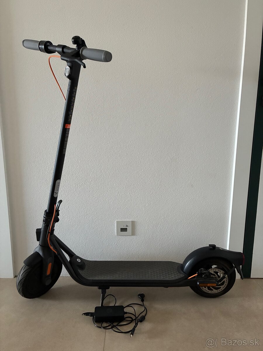Ninebot Kickscooter F30E