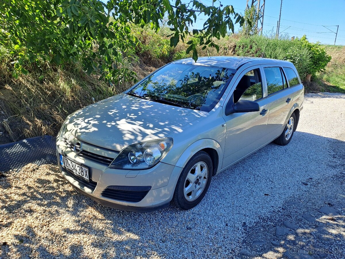 Opel astra H