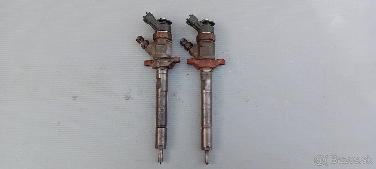 Vstrekovač CR Bosch 0445110311,188,297,239,259