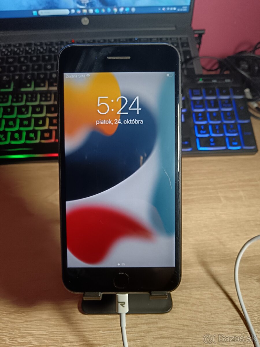 apple iPhone 8 plus 64GB