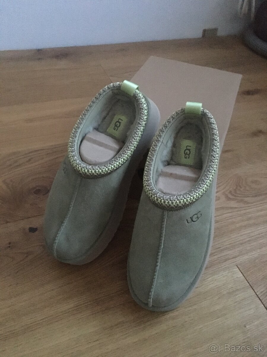 UGG TAZZ dámske kožené papuče