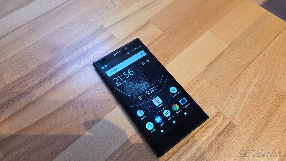 Predam telefon Sony Experia L2