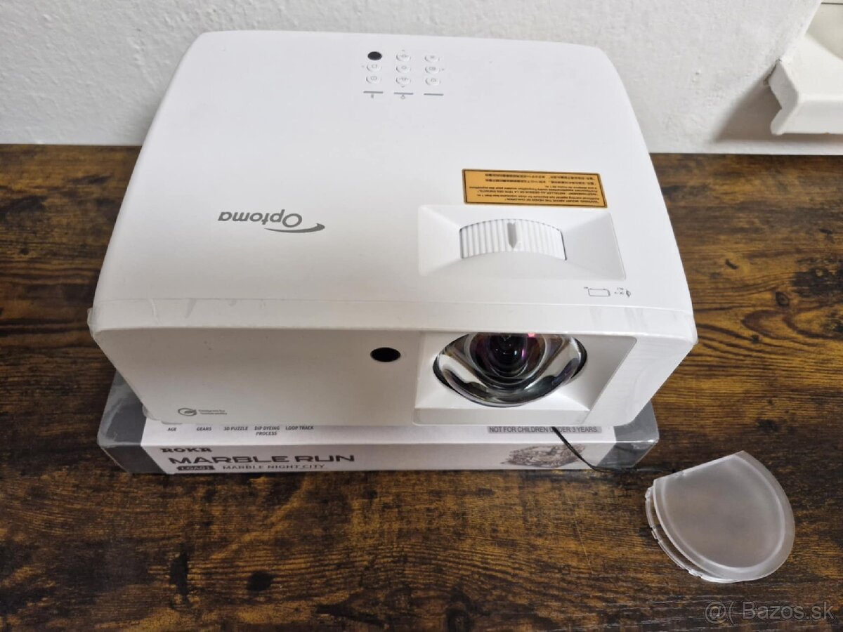 Laserový projektor Optoma