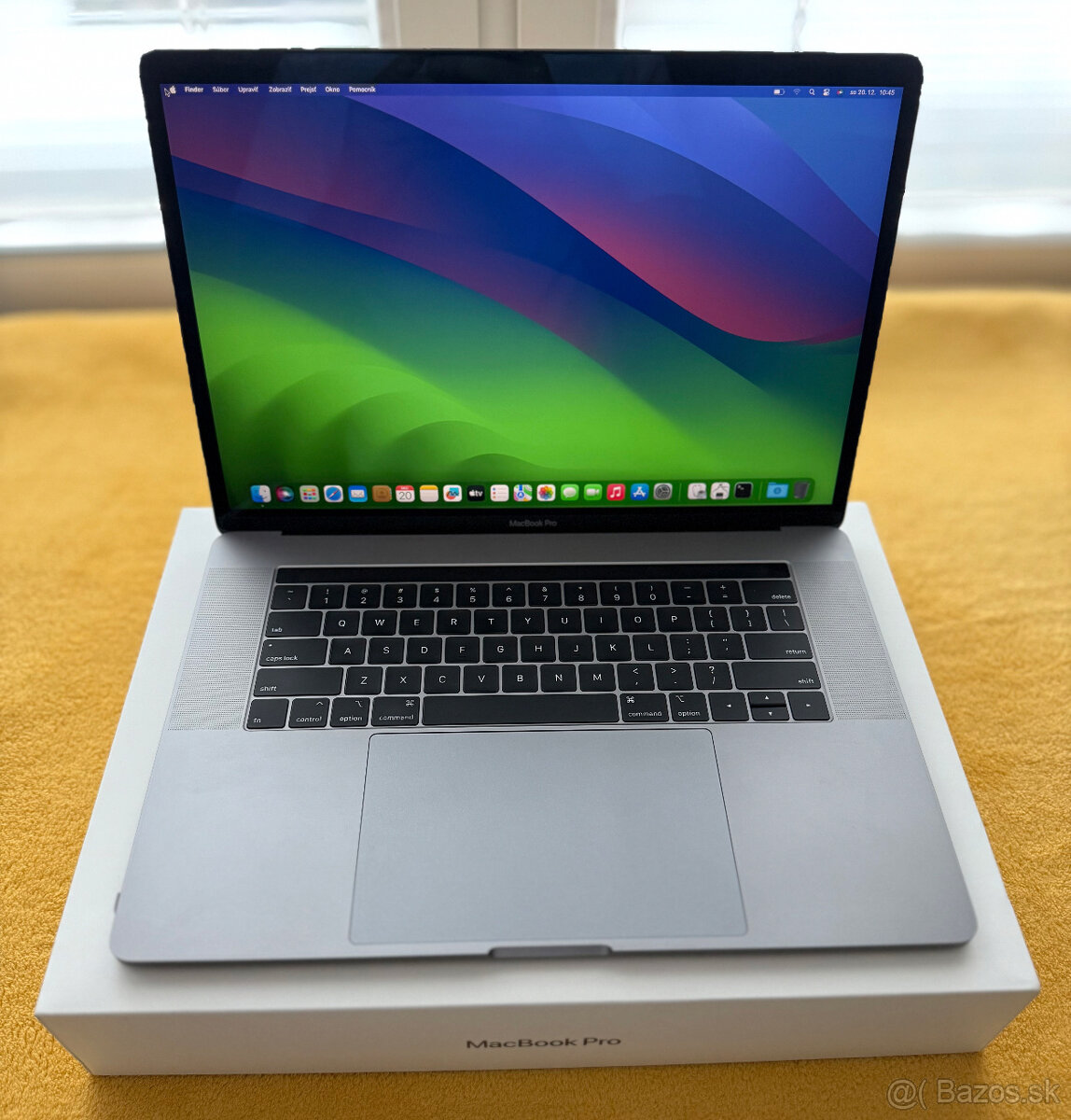 MacBook Pro 15" 2019 - i7/16GB/256GB