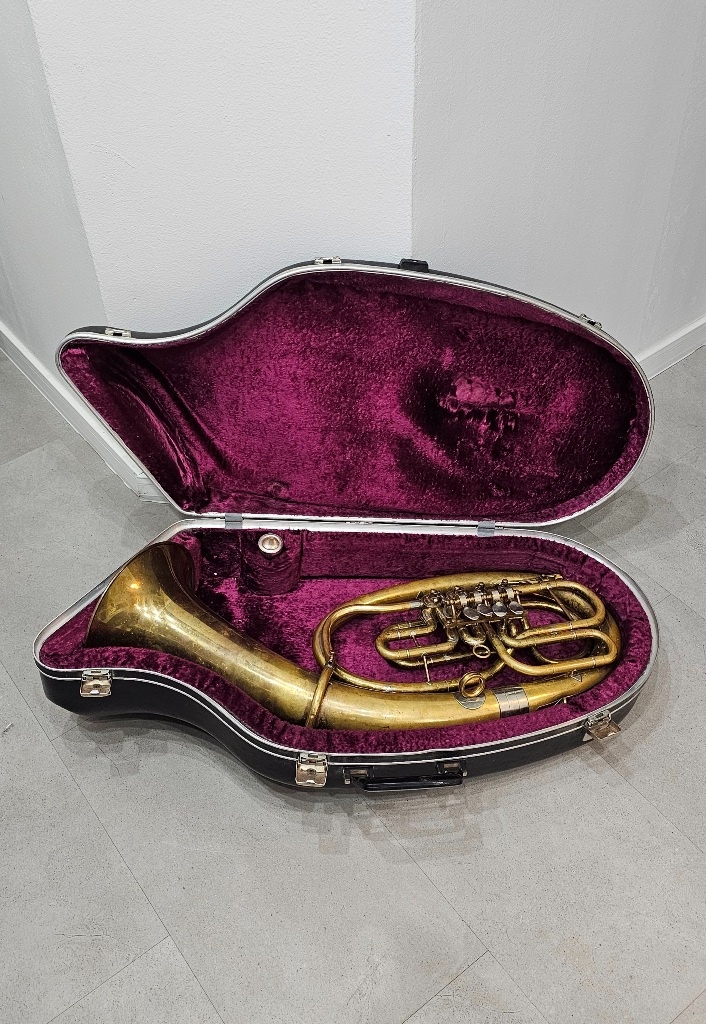 baryton Amati Kraslice