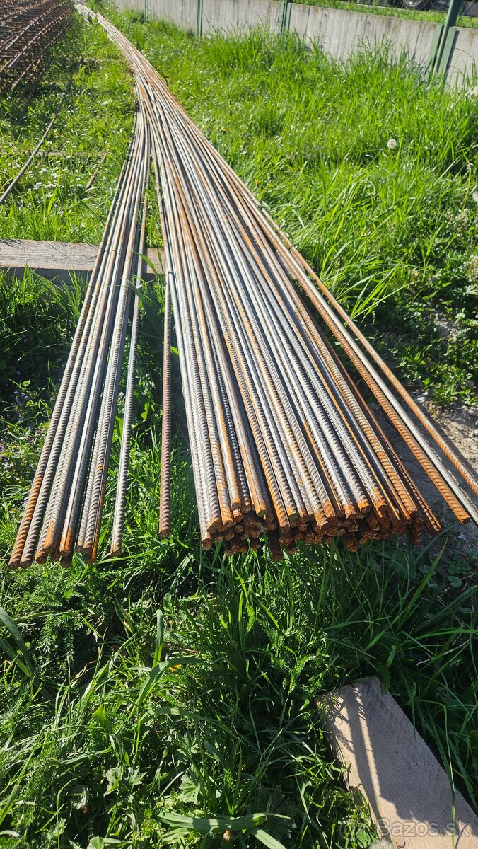 Roxorové tyče 12 mm, 12 m