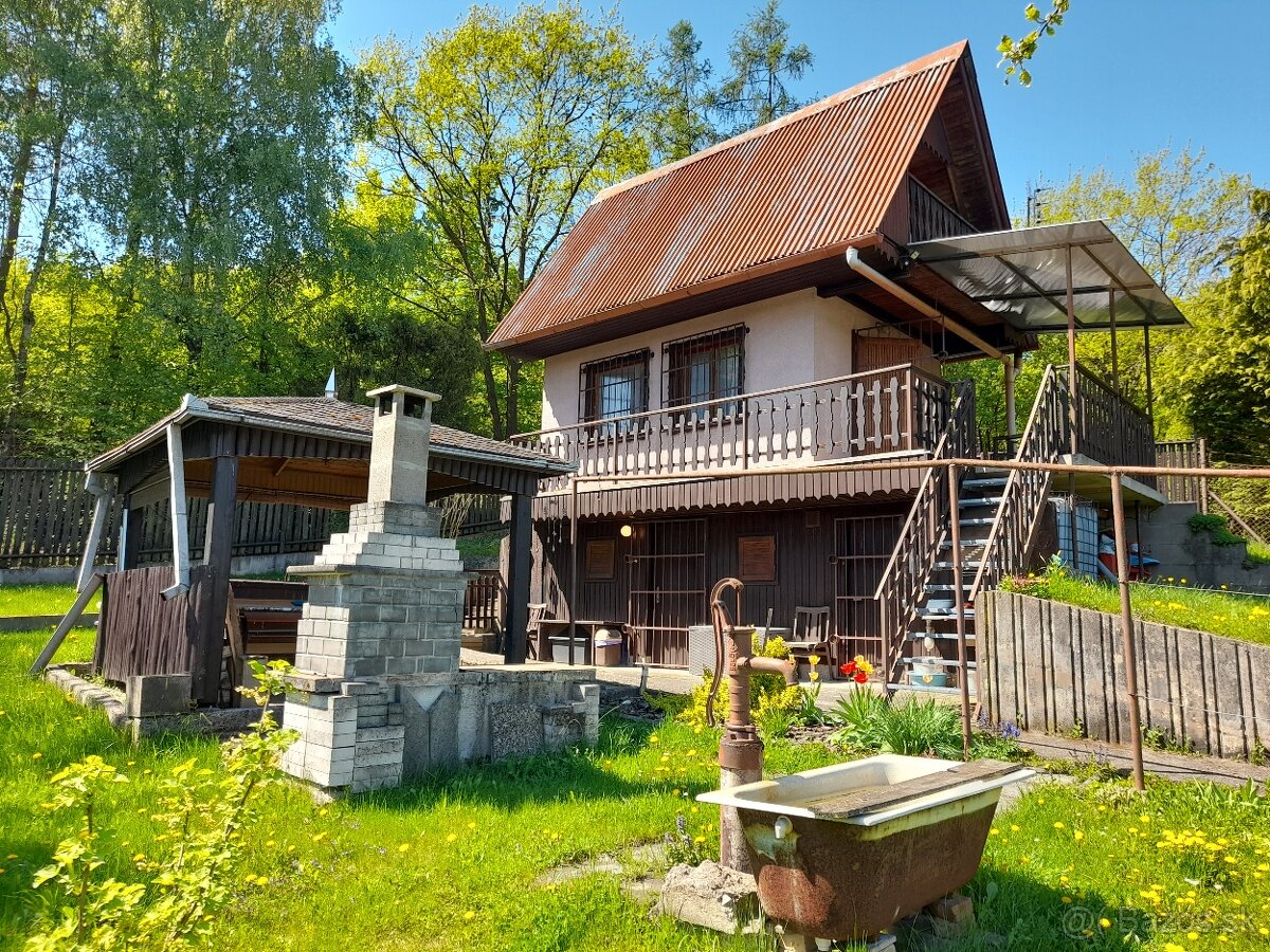 Na predaj 3 podlažná murovaná chata, Košické Olšany.