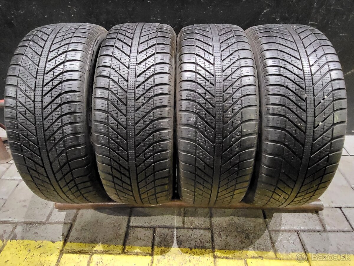 205/55 R16 Goodyear celoročné pneumatiky