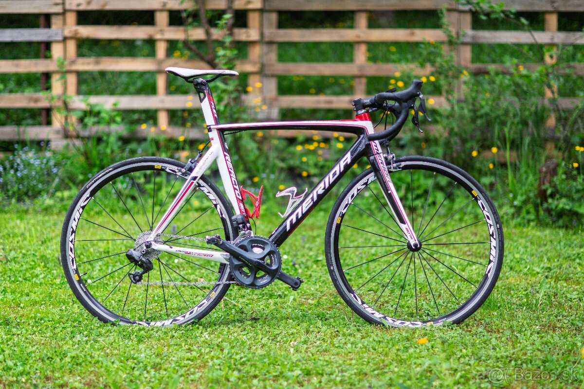 Merida Reacto 907E Di2, Celokarbón, AERO