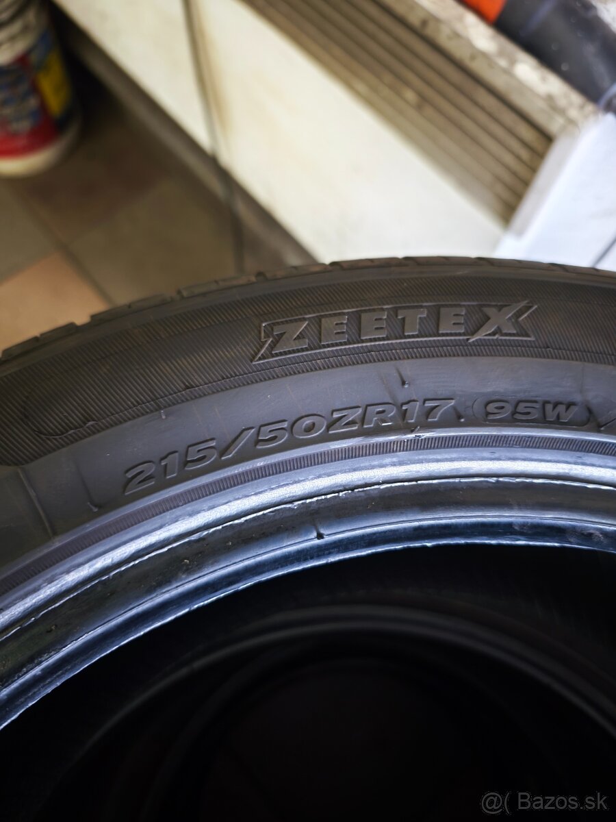 215/50 R17
