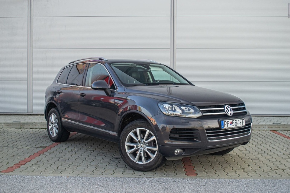 Volkswagen Touareg 2 3.0 V6 TDI 240k 4Motion
