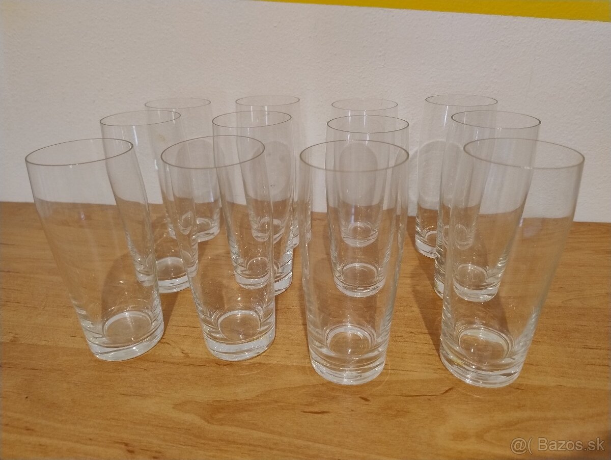 Sklenené poháre – 24 ks, symbolická cena