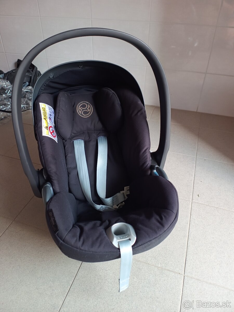 Cybex vajicko so zakladnou