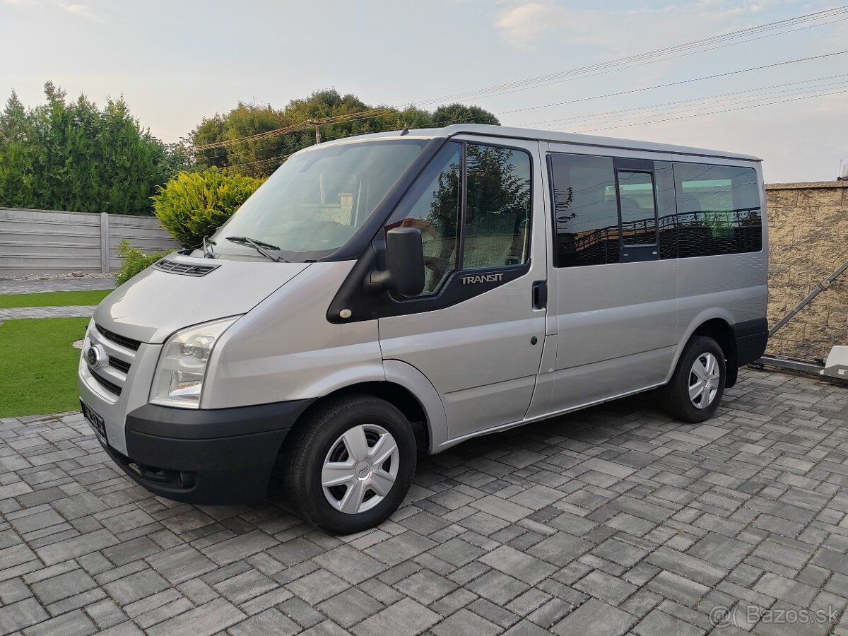 Ford Transit 9 miest , klíma.