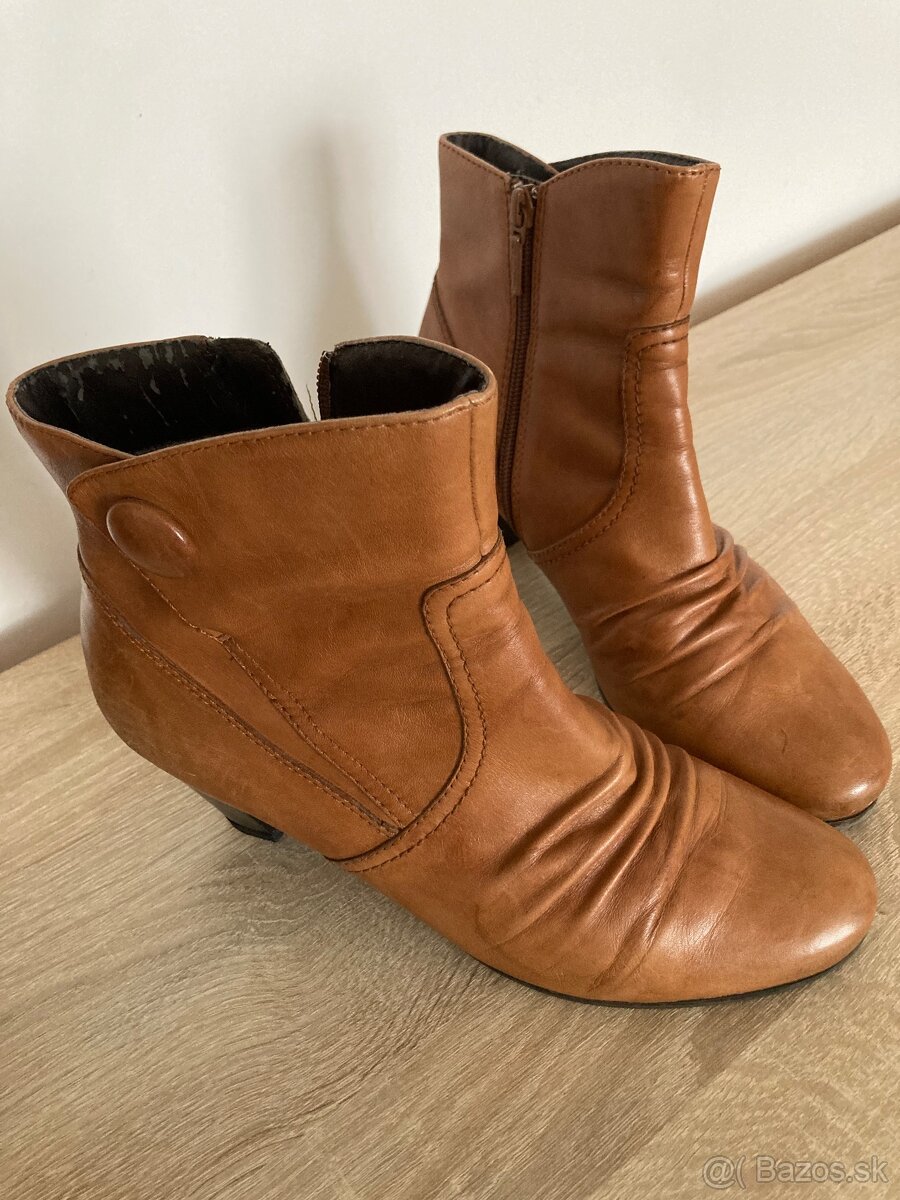 Dámske kotníčky č 41 kožené