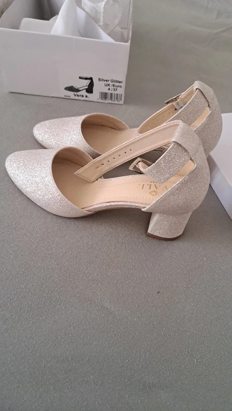 Topánky veľ. 37 na svadbu alebo spoločenskú udalosť