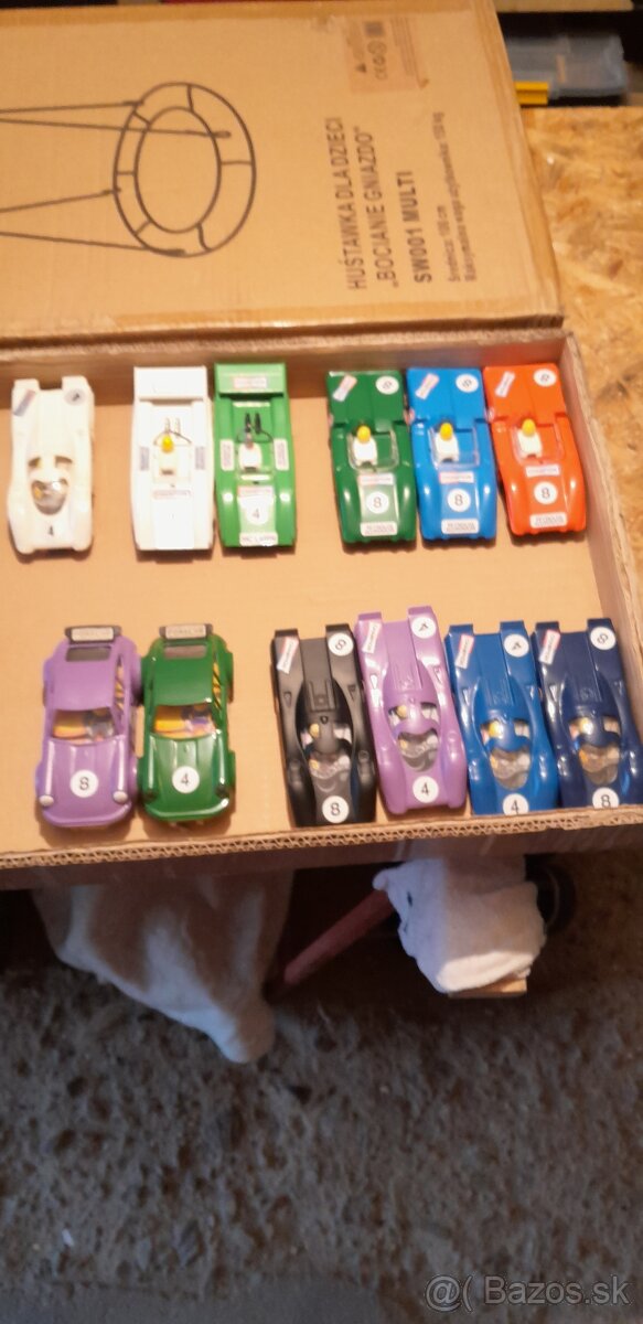 Retro auticka na autodrahu ites