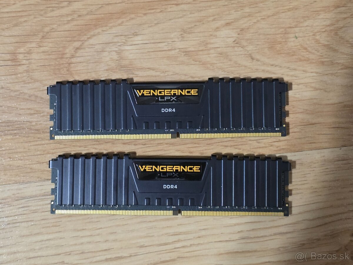 Corsair 32GB KIT DDR4 3200 CL16 Vengeance LPX
