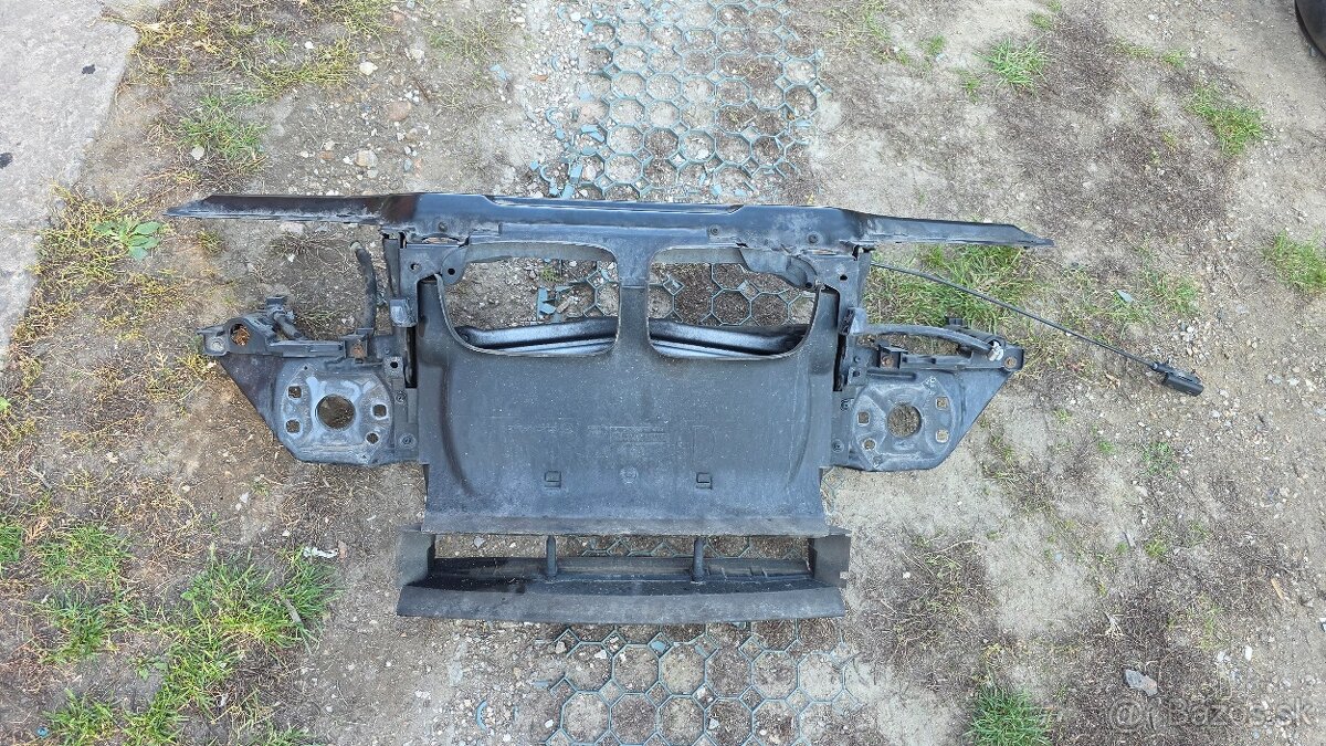 bmw e46 touring 320d predné čelo