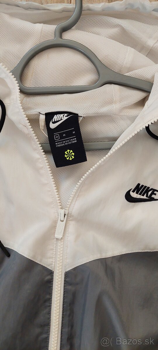 Bunda NIKE windrunner