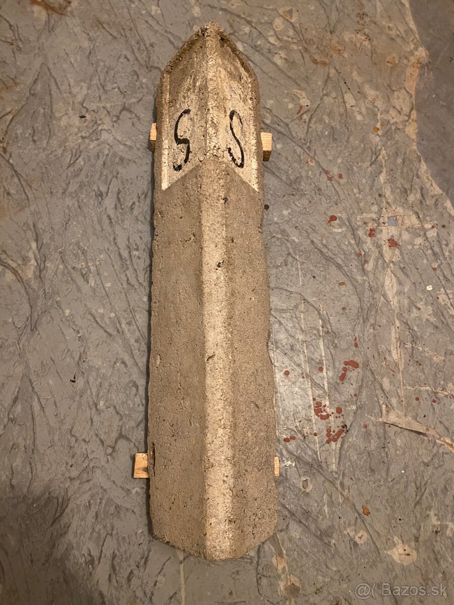 Medza/hraničný stĺpik