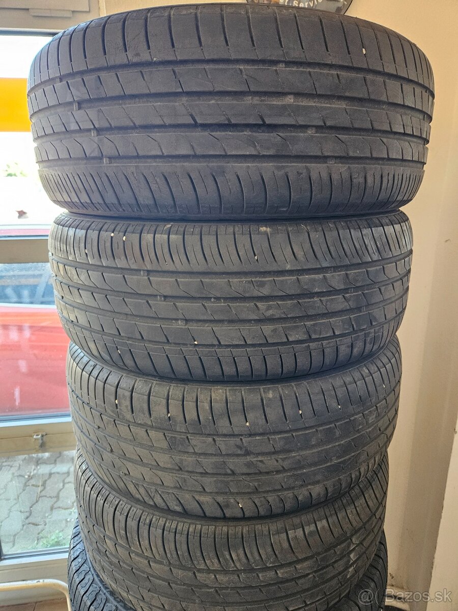 215/55R17 94V Nexen letné pneumatiky