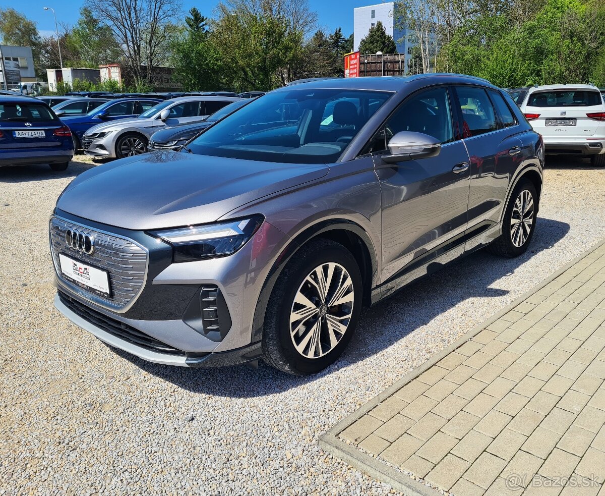 AUDI Q4 E-TRON 50 QUATTRO