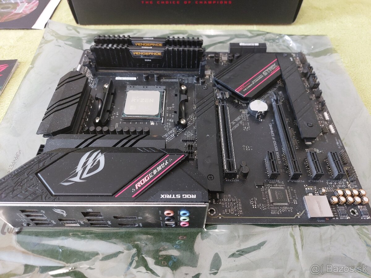 ROX STRIX B550-F GAMING + RYZEN 7 5800X + 32GB DDR4-3600