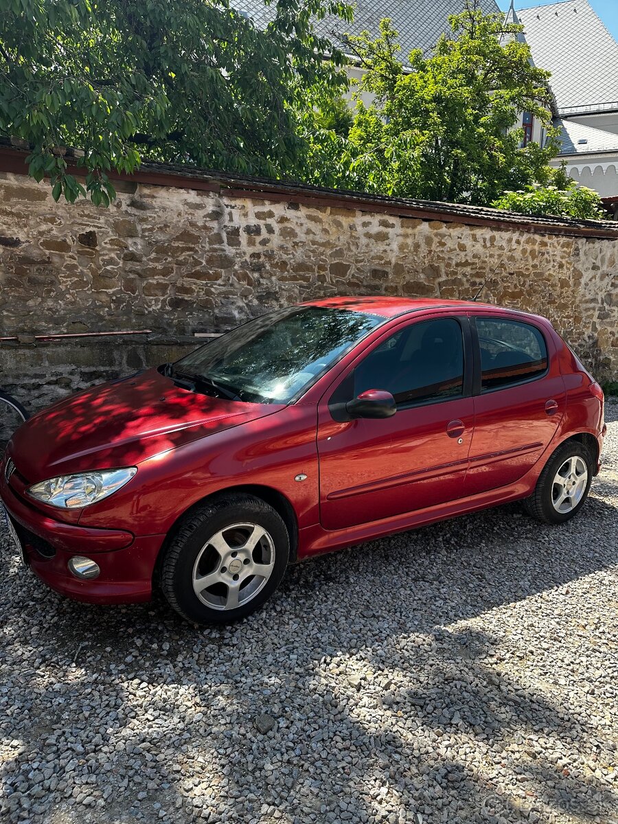 Peugeot 206