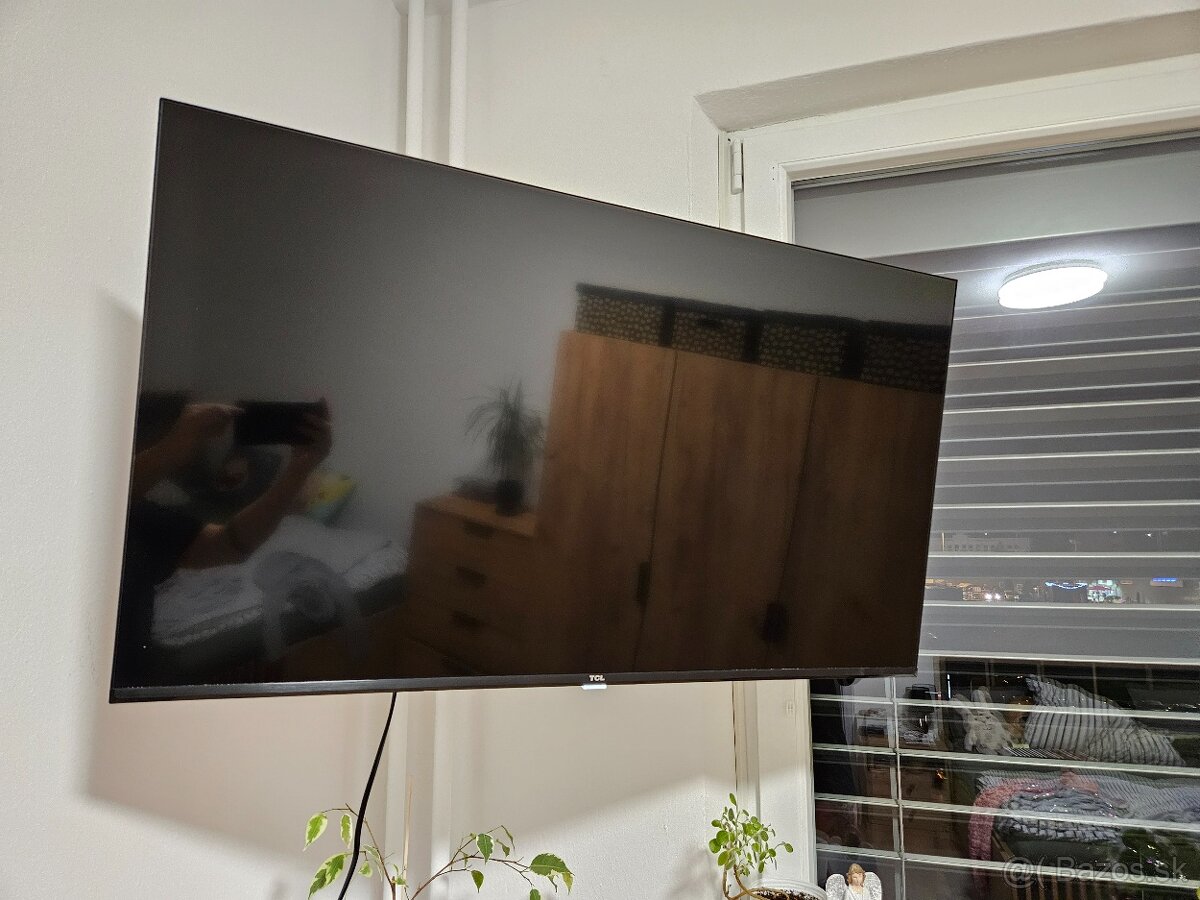 Televízor TCL 43S5403A